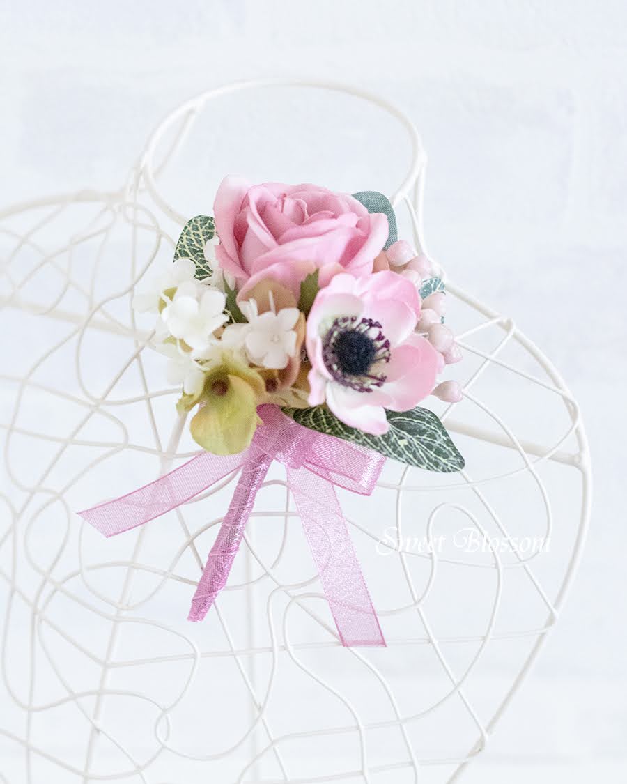 【完成品・アーティフィシャルフラワー】クラシカルピンクのウェディングブーケ