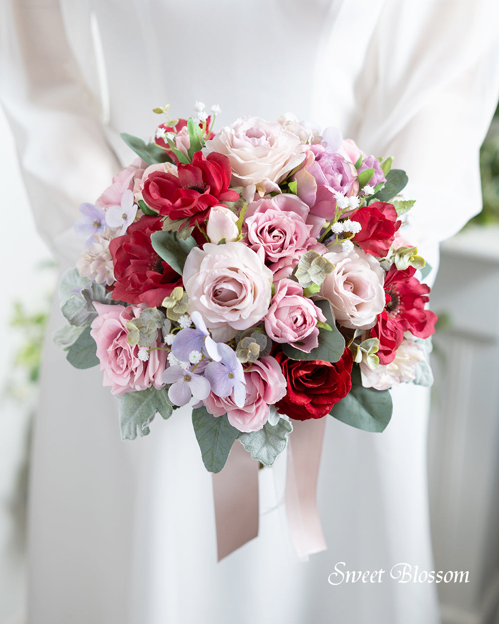 【アーティフィシャルフラワー】くすみピンクのクラッチブーケ