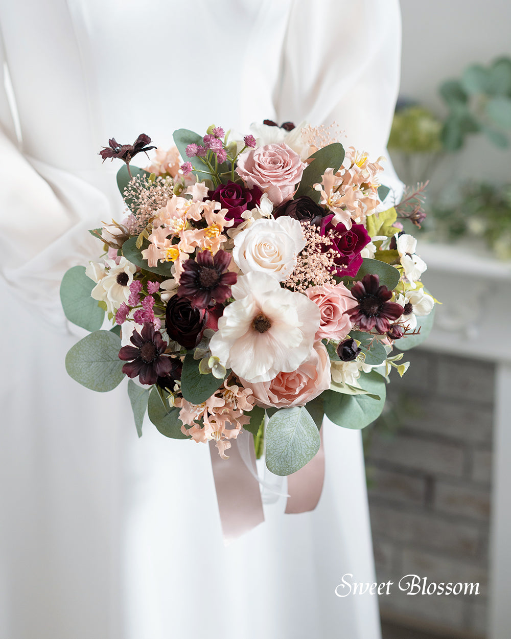 【プリザーブドフラワー】ニュアンスカラーのクラッチブーケ