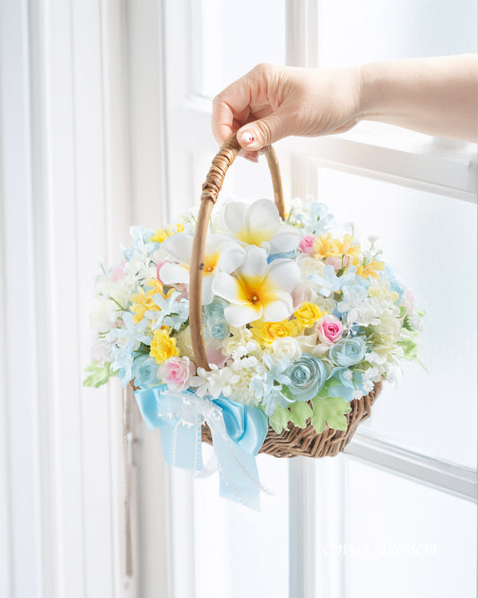 【アーティフィシャルフラワー】プルメリアのバスケットブーケ
